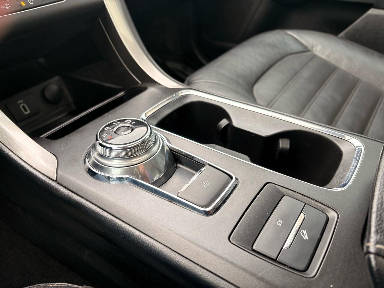 2018 Ford Fusion Energi SE FWD, Plug-in Hybrid Photo