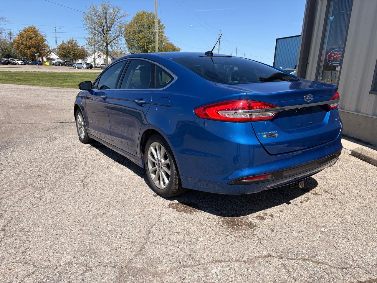 2018 Ford Fusion Energi SE FWD, Plug-in Hybrid Photo