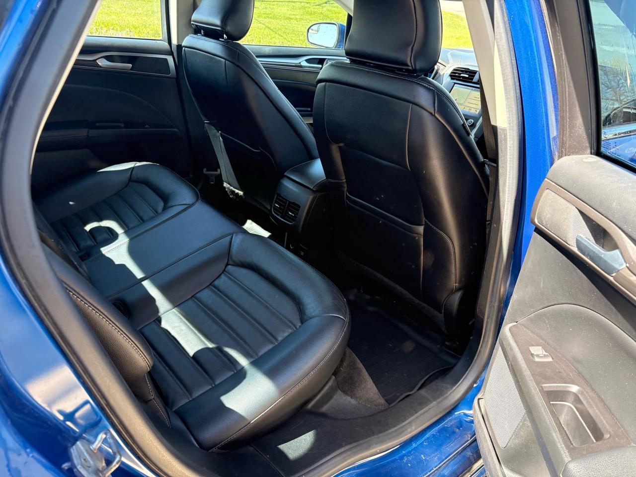 2018 Ford Fusion Energi SE FWD, Plug-in Hybrid Photo