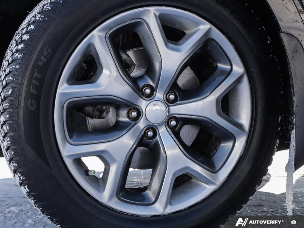 2016 Kia Sorento 2.0L Turbo SX Photo