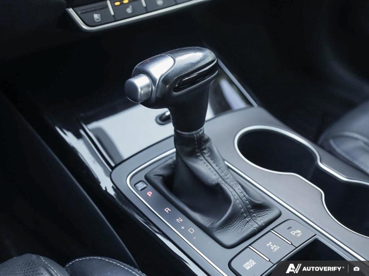 2016 Kia Sorento 2.0L Turbo SX Photo