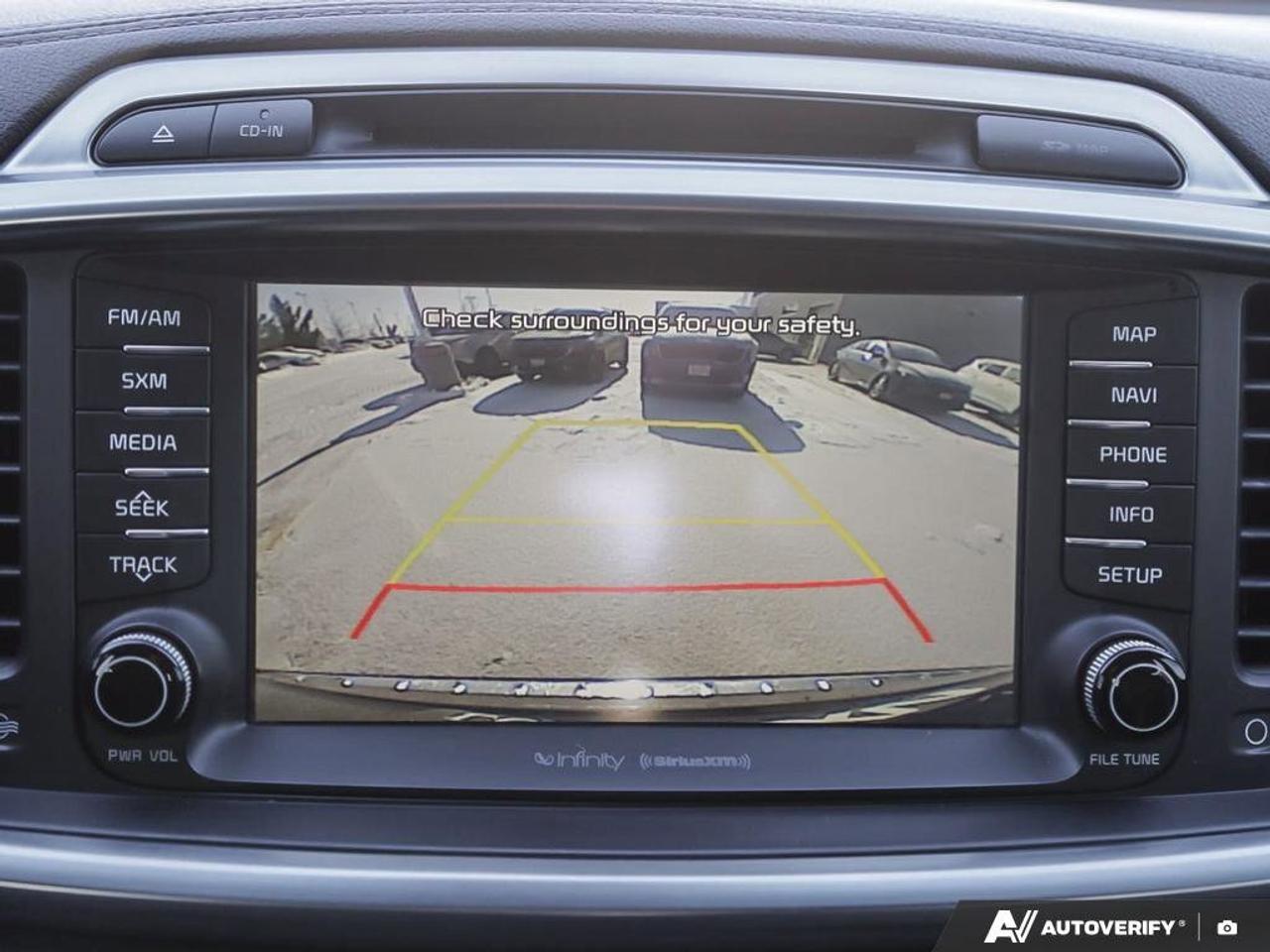 2016 Kia Sorento 2.0L Turbo SX Photo
