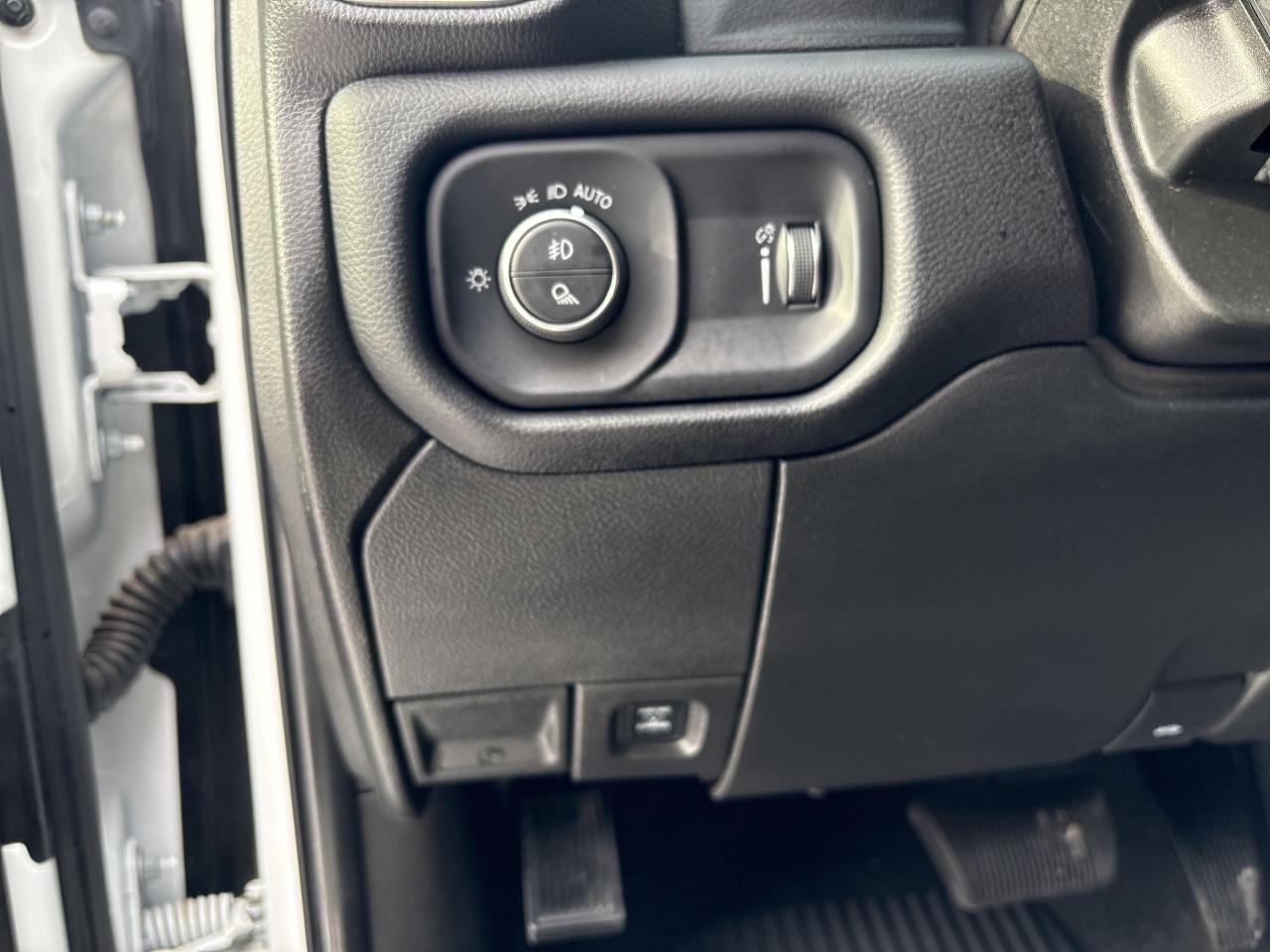 2025 RAM 2500 Big Horn Photo