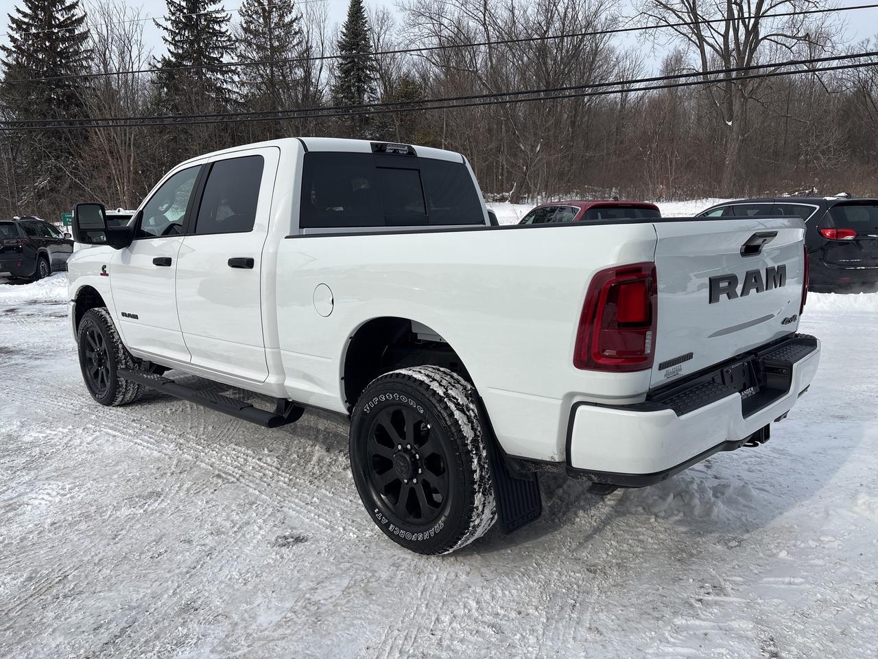 2025 RAM 2500 Big Horn Photo4