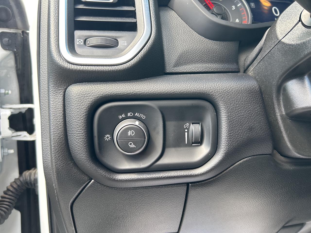 2025 RAM 2500 Big Horn Photo