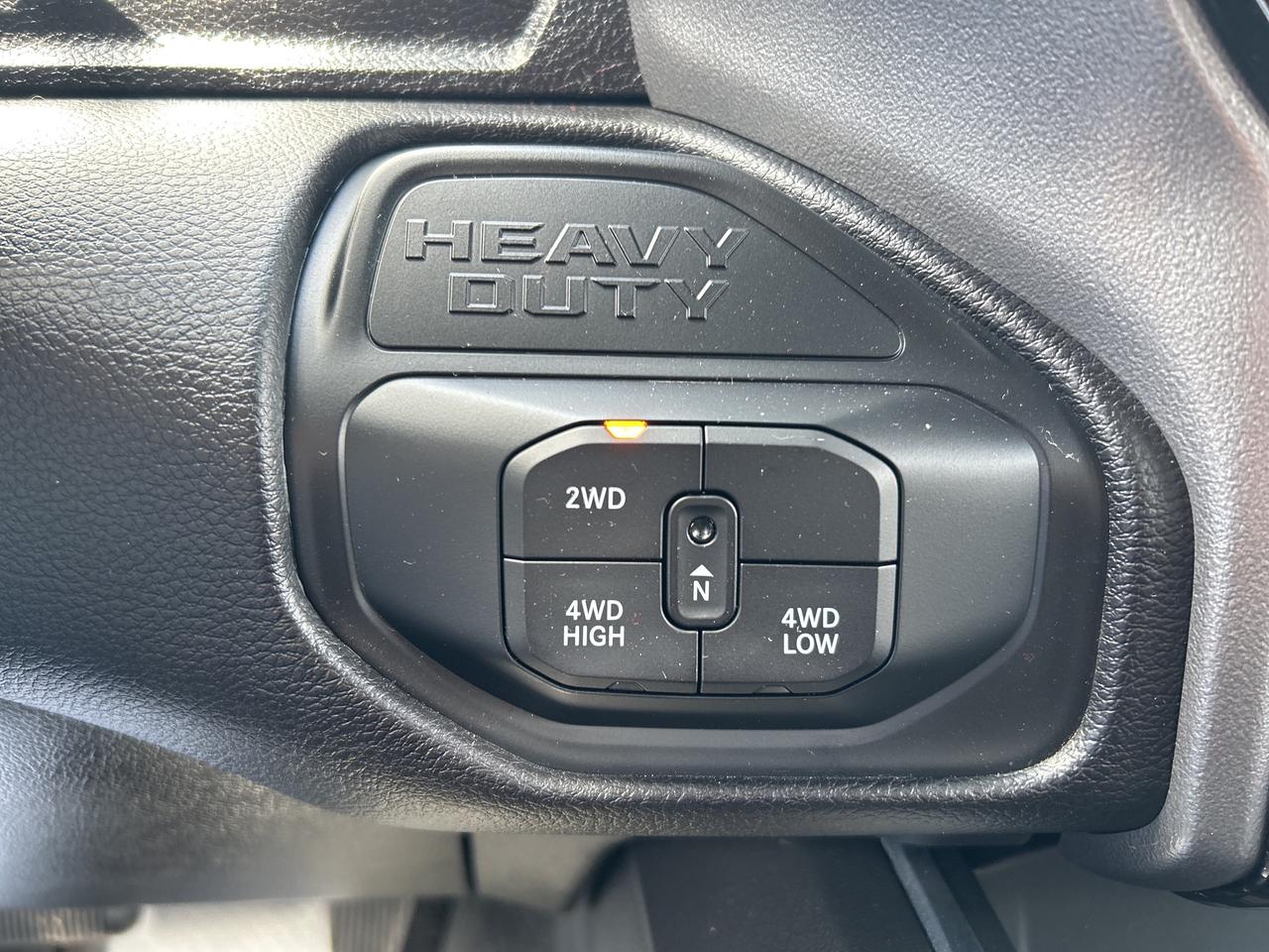 2025 RAM 2500 Big Horn Photo