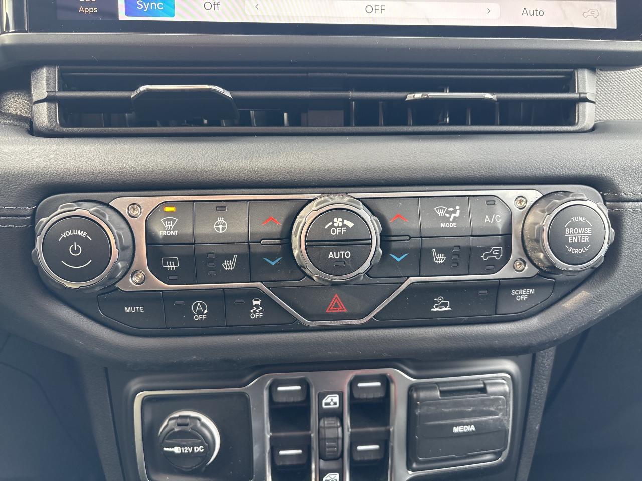 2025 Jeep Wrangler Sahara EXTENDED WARRANTY Photo