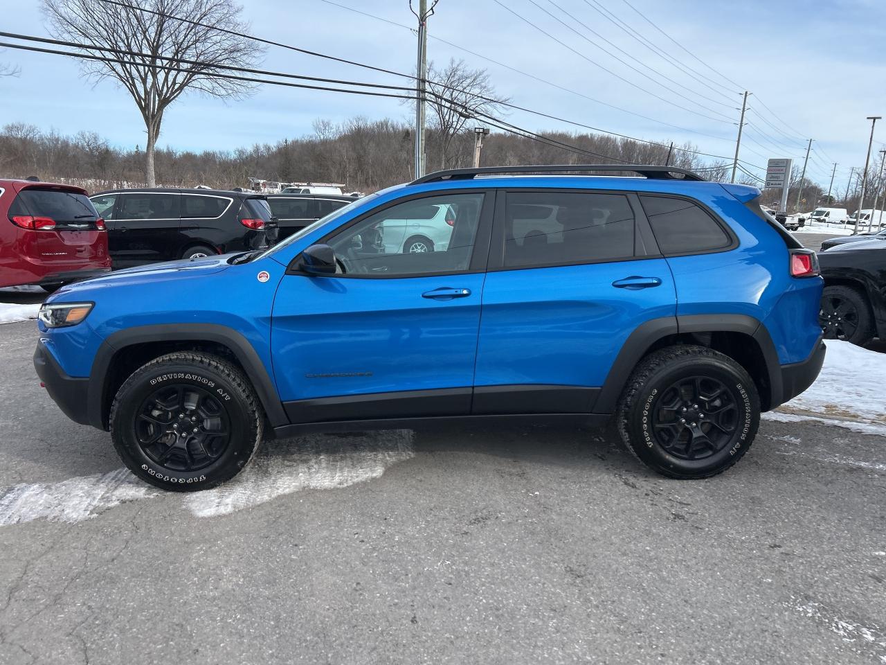 2022 Jeep Cherokee Trailhawk Elite Photo