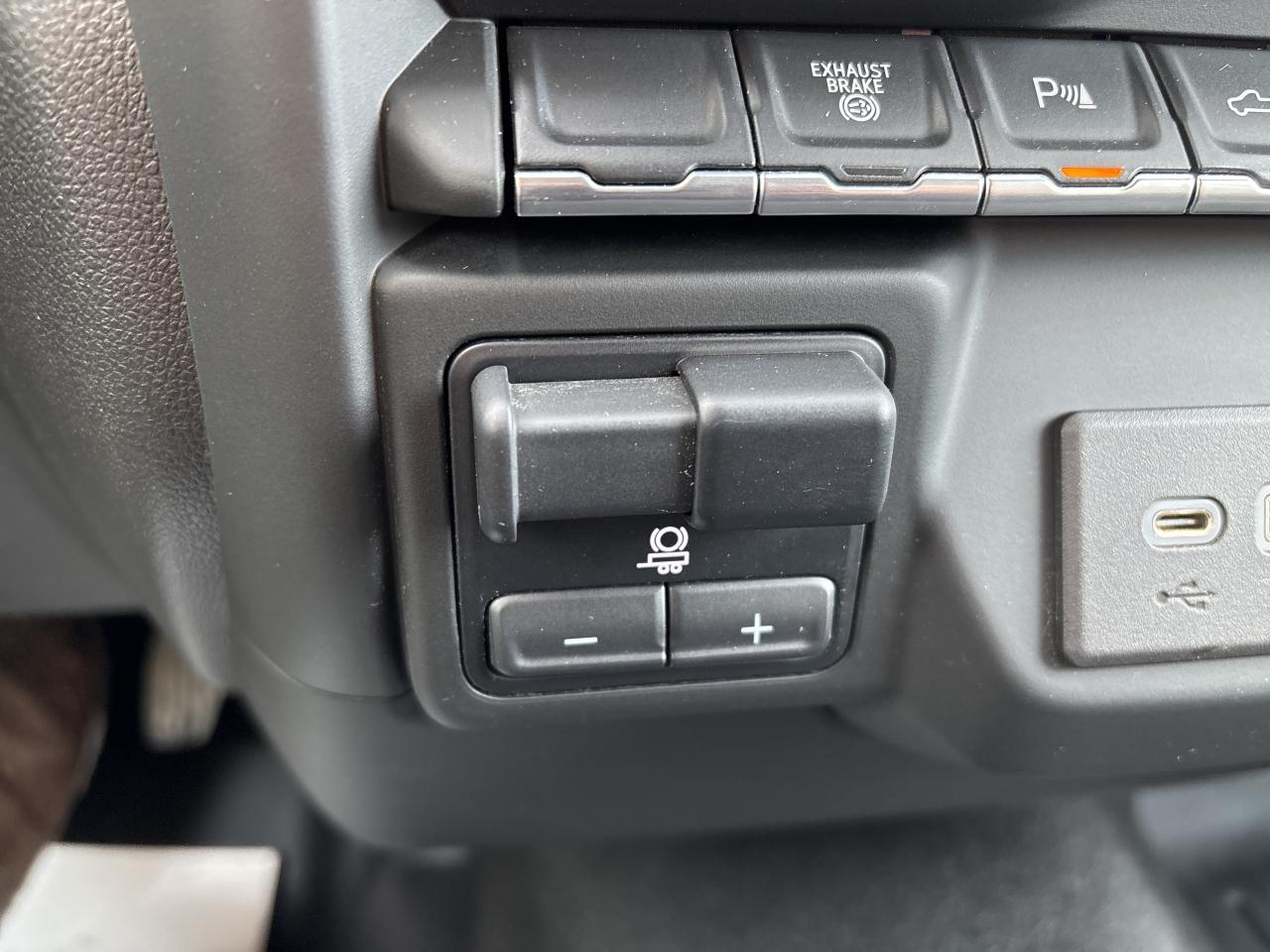 2022 GMC SIERRA 2500HD Pro Photo