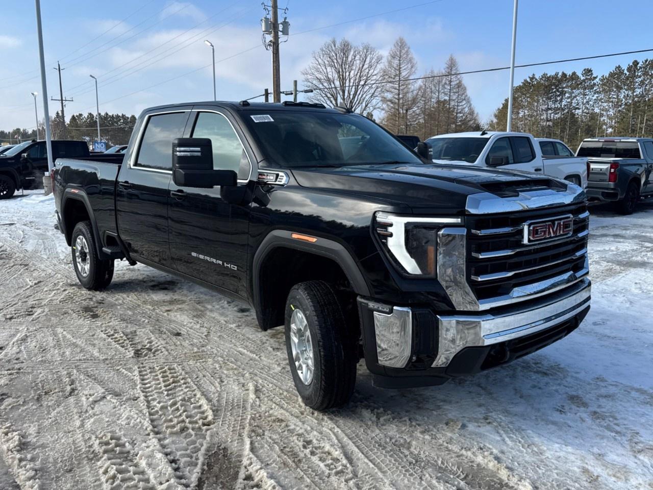 2026 GMC SIERRA 2500HD Crew Cab Standard Box 4-Wheel Drive SLE Photo