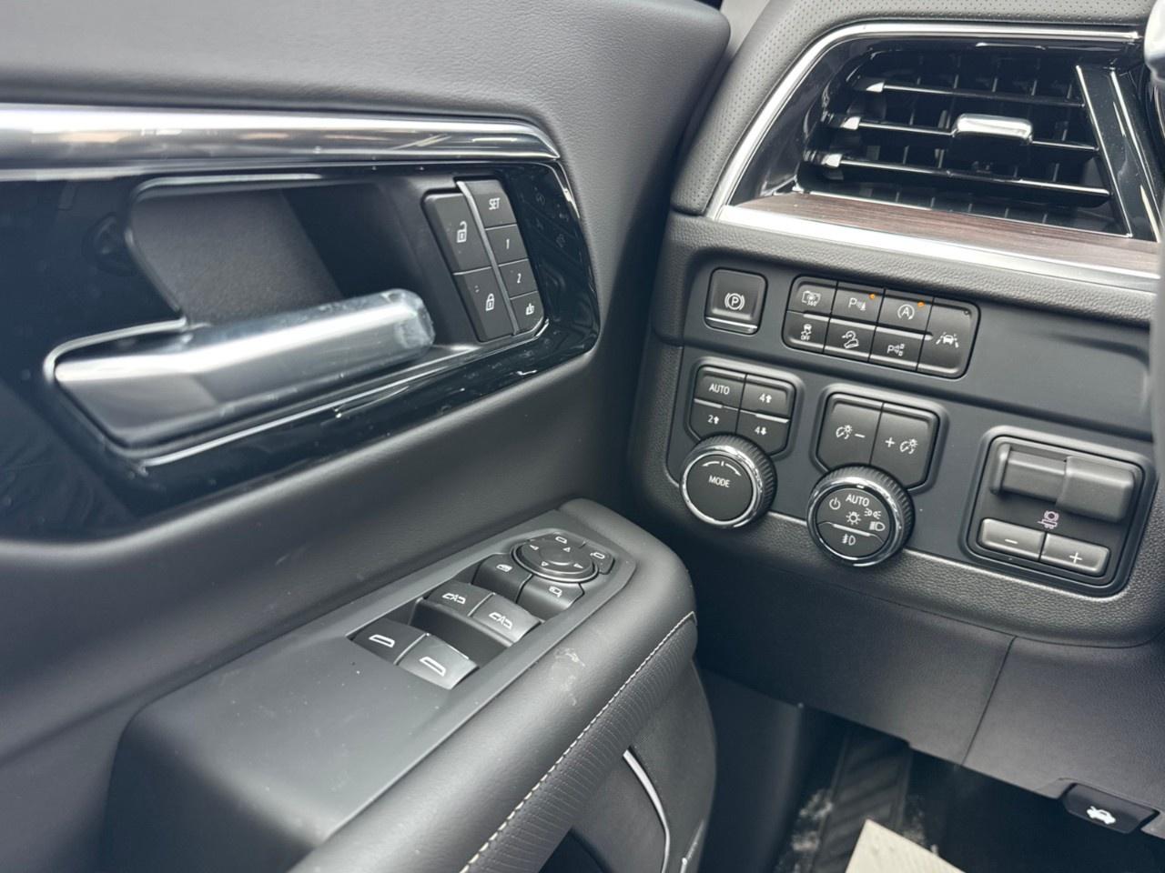 2026 Chevrolet Tahoe 4WD 4dr Premier Photo