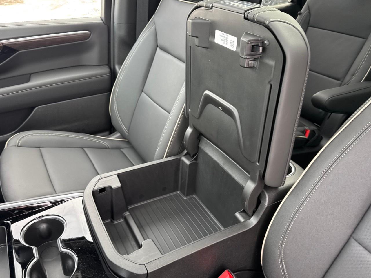 2026 Chevrolet Tahoe 4WD 4dr Premier Photo