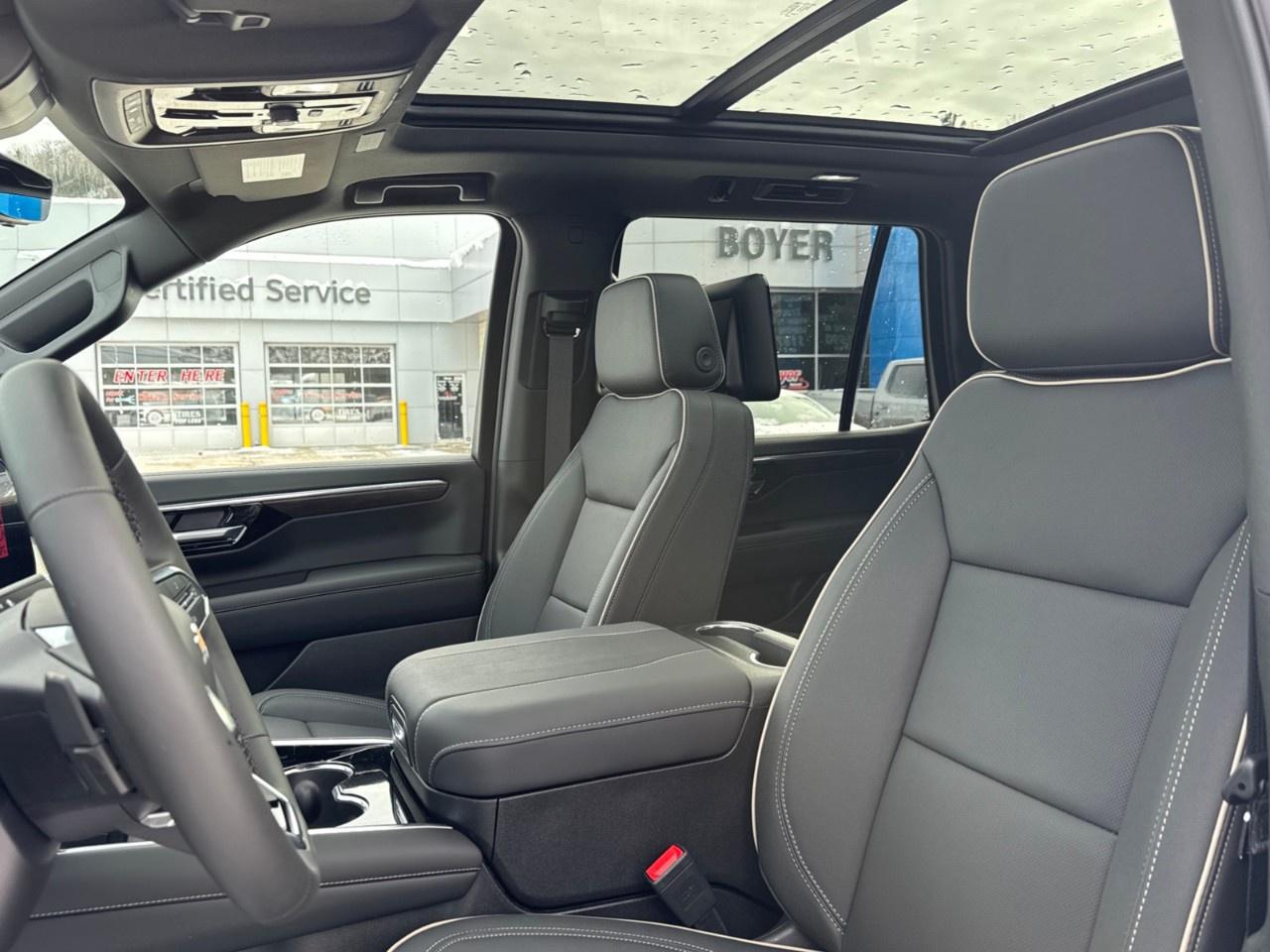 2026 Chevrolet Tahoe 4WD 4dr Premier Photo