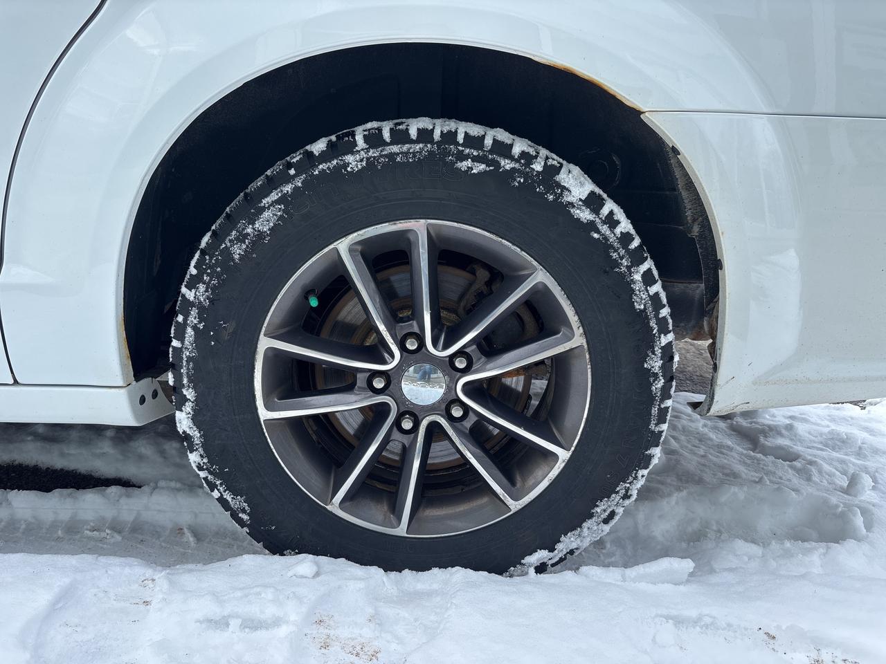 2017 Dodge Grand Caravan SXT Premium Plus Photo