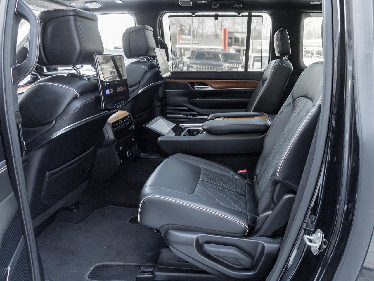 2024 Jeep Grand Wagoneer L Series III Photo