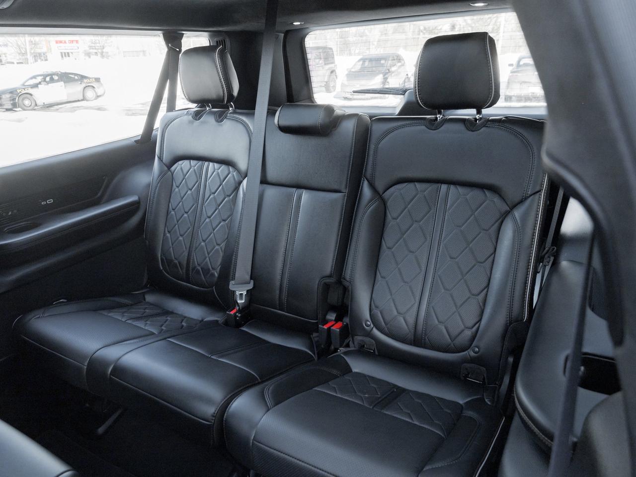 2024 Jeep Grand Wagoneer L Series III Photo