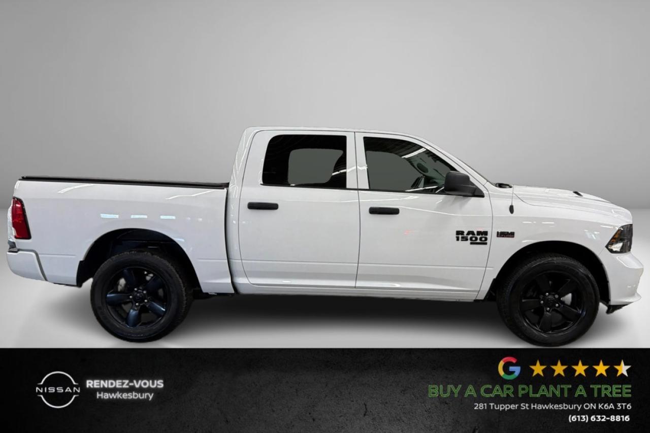 2021 RAM 1500 Classic EXPRESS Photo