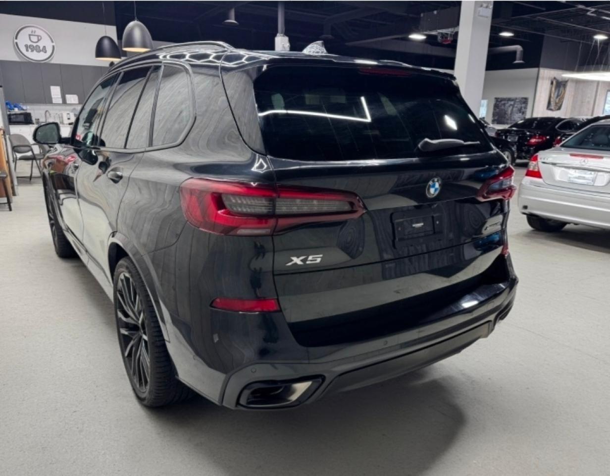 2022 BMW X5 XDRIVE 40i  M PACK PREMIUM EXCELLENCE 22 WHEELS Photo