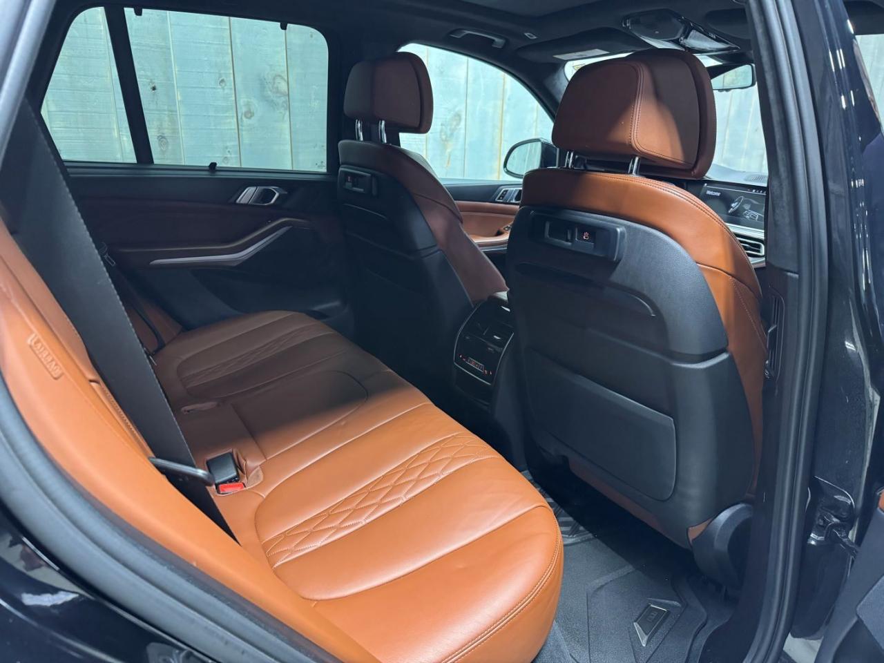 2022 BMW X5 XDRIVE 40i  M PACK PREMIUM EXCELLENCE 22 WHEELS Photo