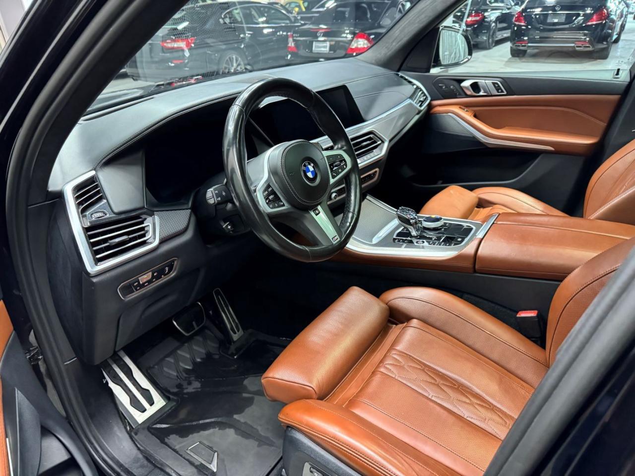 2022 BMW X5 XDRIVE 40i  M PACK PREMIUM EXCELLENCE 22 WHEELS Photo