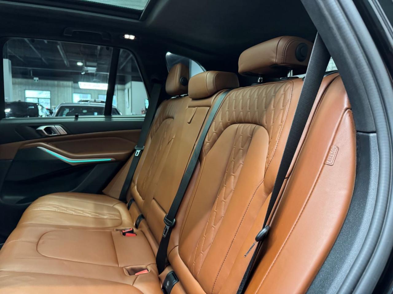 2022 BMW X5 XDRIVE 40i  M PACK PREMIUM EXCELLENCE 22 WHEELS Photo