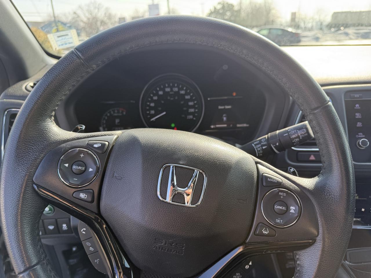 2022 Honda HR-V Sport AWD CVT   APPLE CARPLAY   SUNROOF Photo