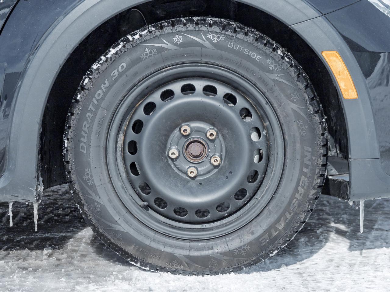 2017 Volkswagen Beetle Convertible Dune Photo