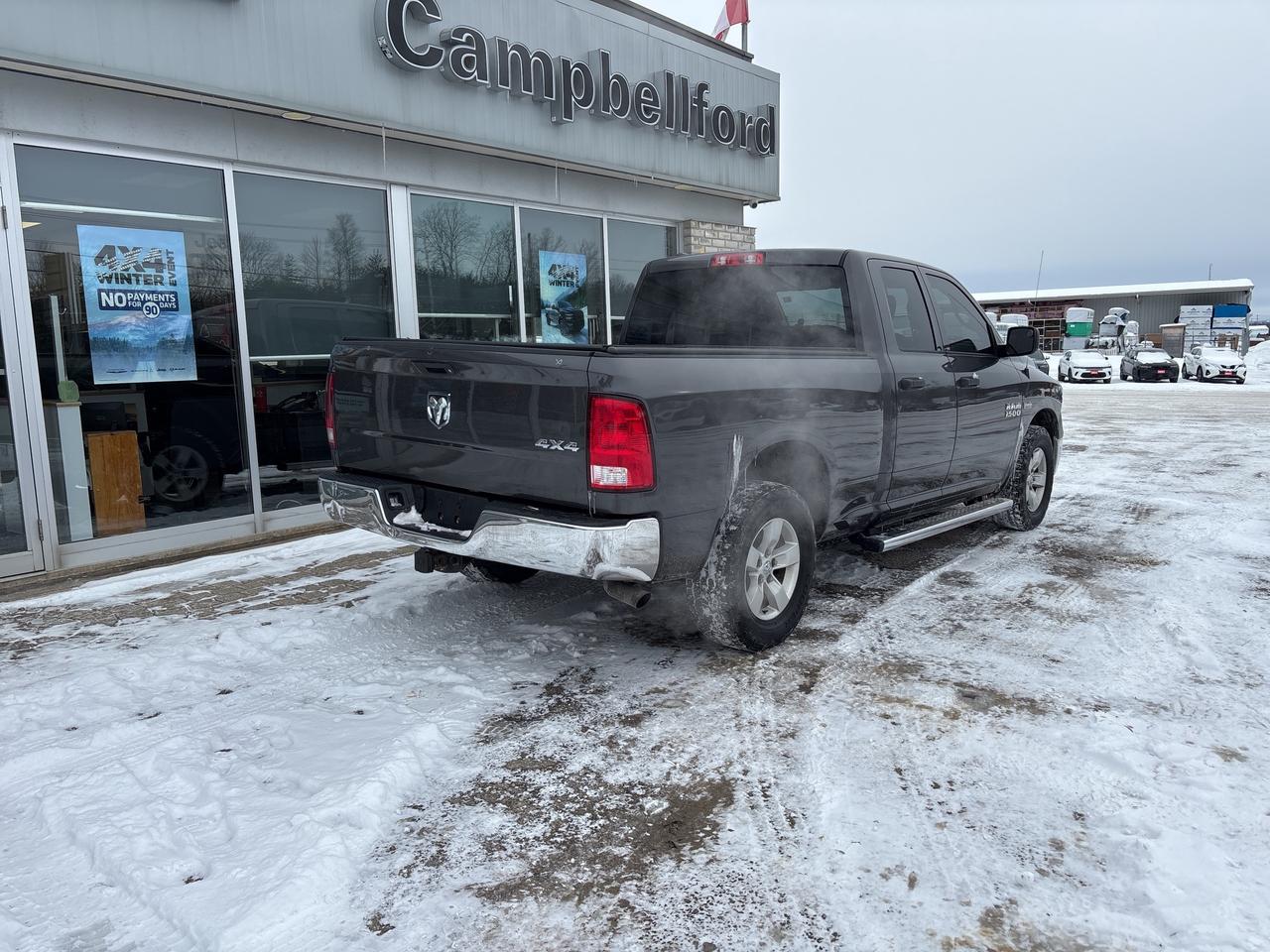 2017 RAM 1500 ST Photo