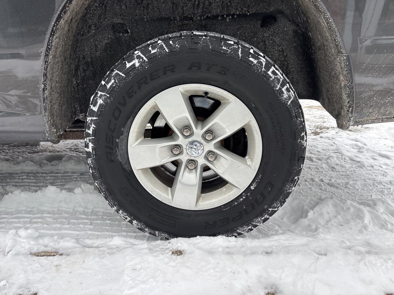 2017 RAM 1500 ST Photo