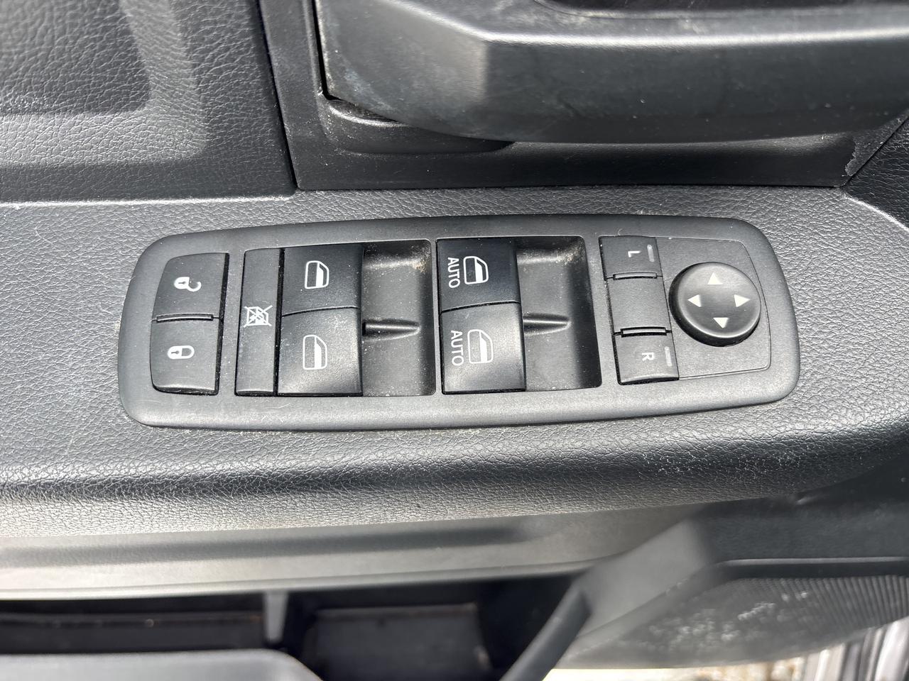 2017 RAM 1500 ST Photo