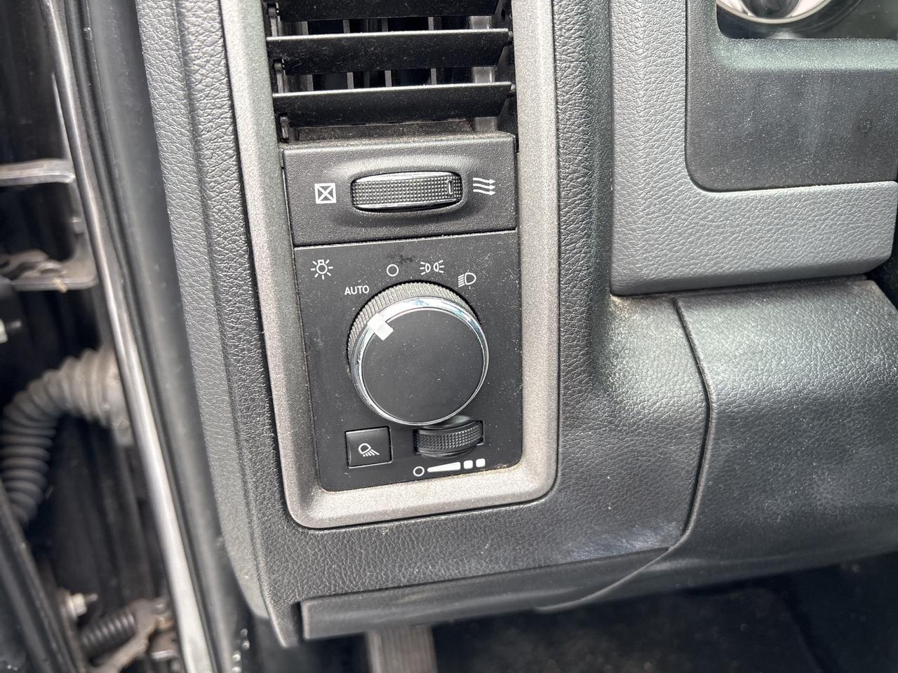 2017 RAM 1500 ST Photo