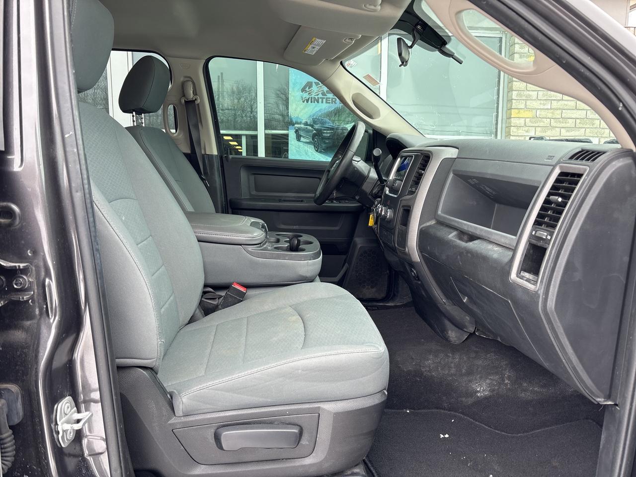 2017 RAM 1500 ST Photo