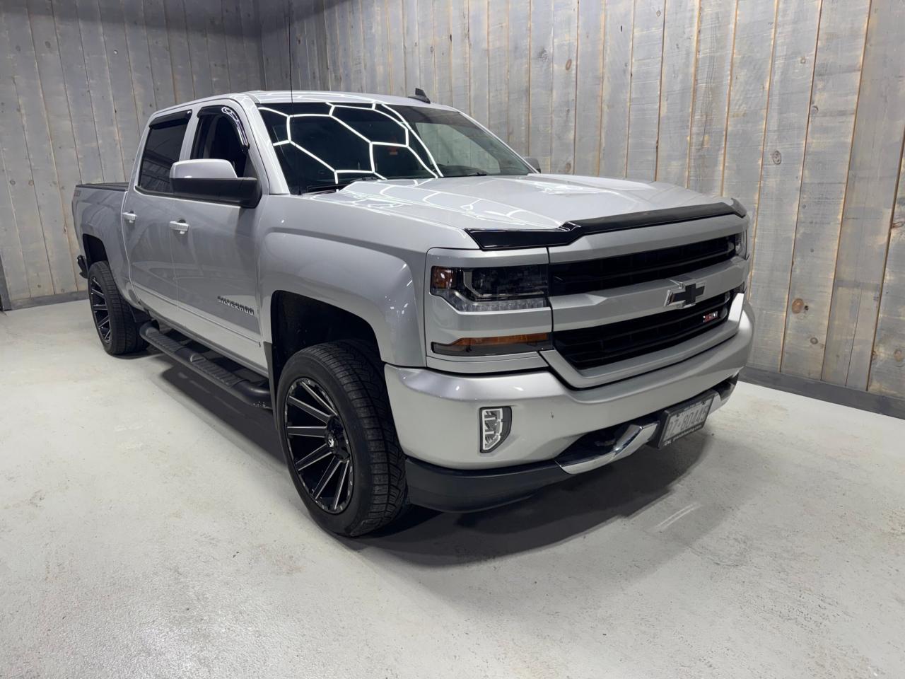 2018 Chevrolet Silverado 1500 4WD LT w/2LT Photo0