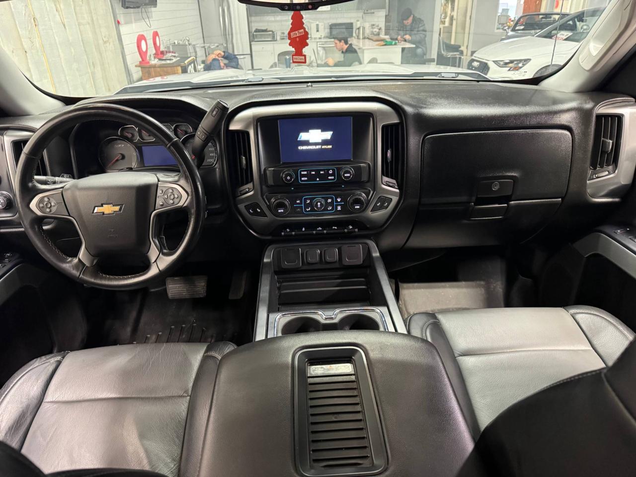 2018 Chevrolet Silverado 1500 4WD LT w/2LT Photo
