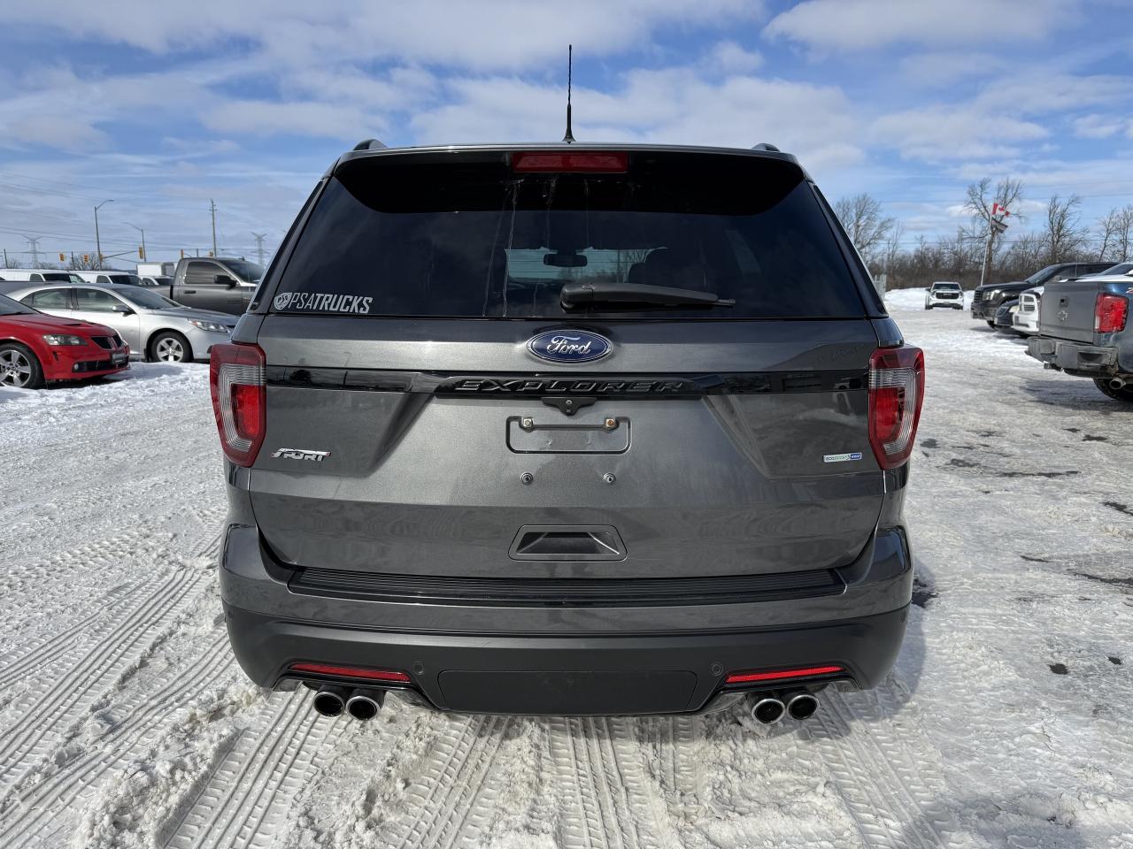 2018 Ford Explorer Sport 4WD Photo