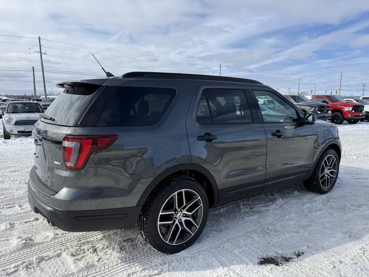 2018 Ford Explorer Sport 4WD Photo