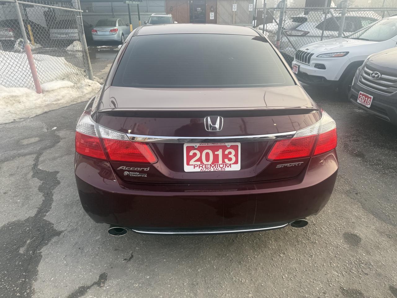 2013 Honda Accord Sedan *** 3 YEAR WARRANTY INCLUDED *** Photo