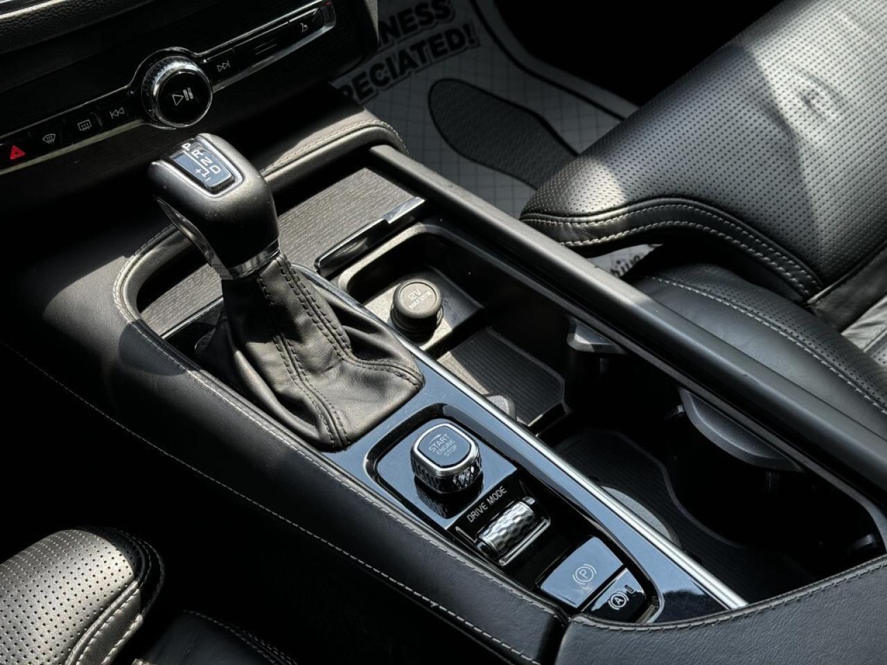 2020 Volvo XC90 T6   AWD   INSCRIPTION   6-SEATER   NO ACCIDENT Photo