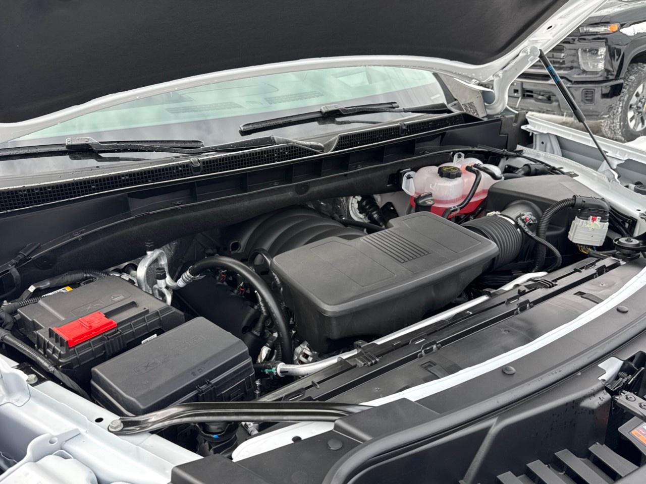 2026 GMC Yukon XL 4WD 4dr AT4 Photo