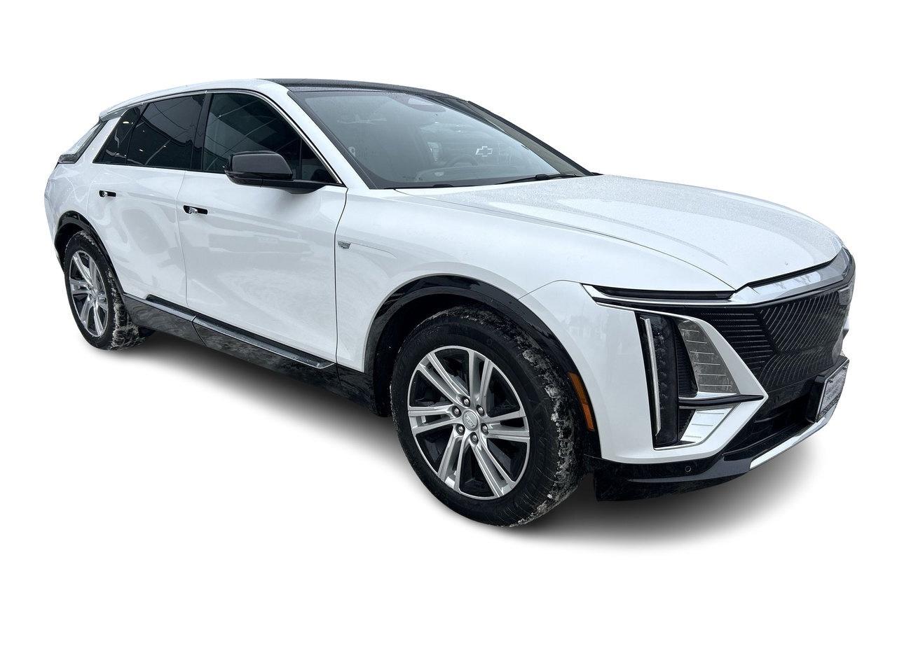 2024 Cadillac LYRIQ 4dr Tech w/1SA Only 25,000kms! Glass Roof Heated S Photo