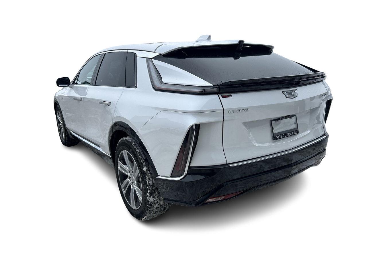 2024 Cadillac LYRIQ 4dr Tech w/1SA Only 25,000kms! Glass Roof Heated S Photo