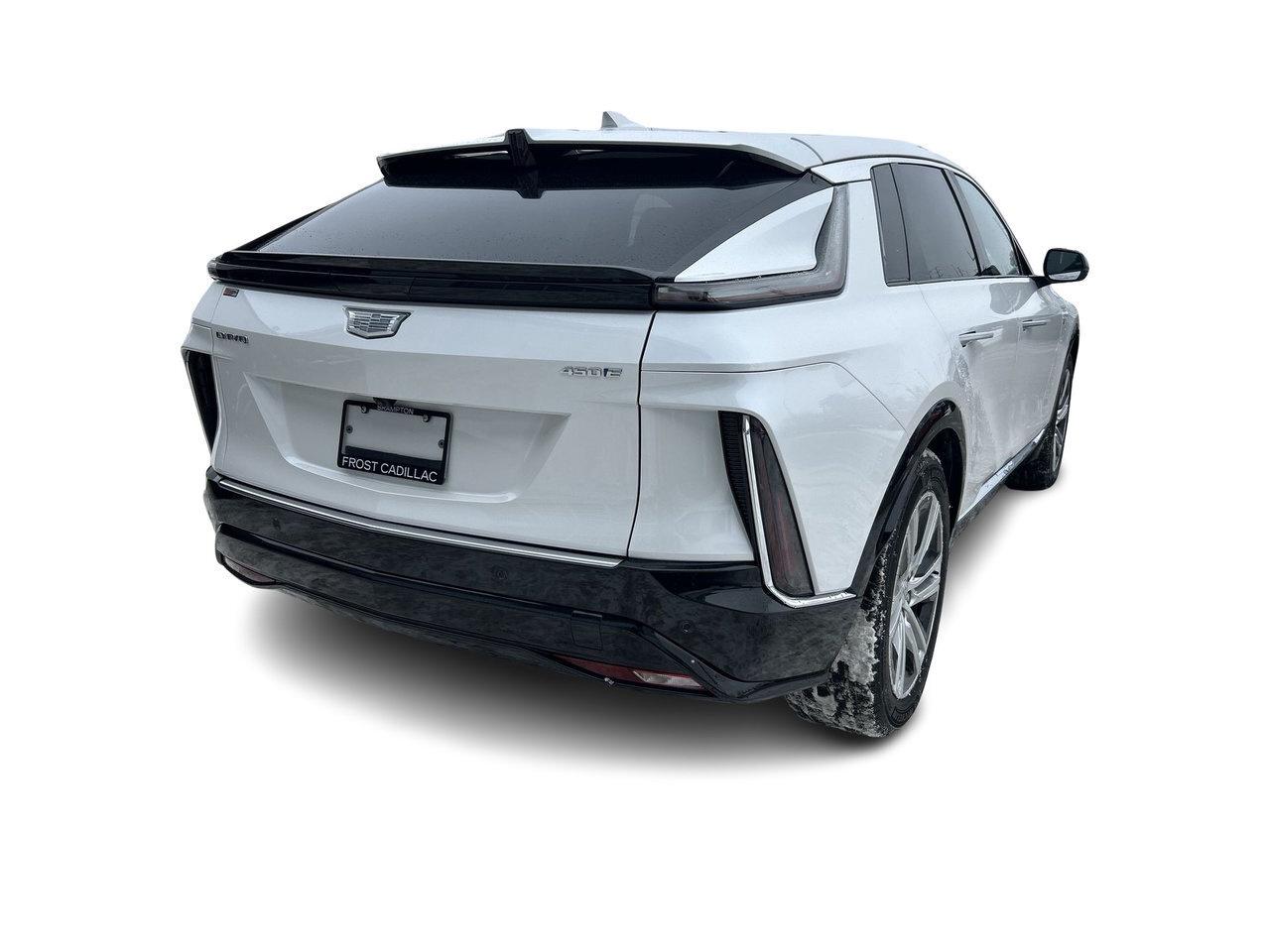 2024 Cadillac LYRIQ 4dr Tech w/1SA Only 25,000kms! Glass Roof Heated S Photo