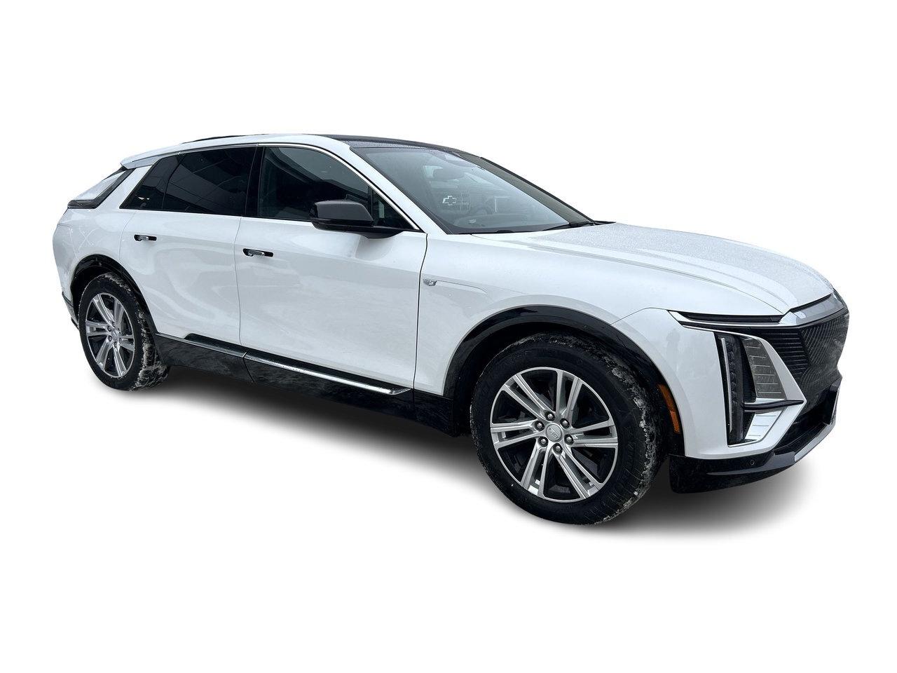2024 Cadillac LYRIQ 4dr Tech w/1SA Only 25,000kms! Glass Roof Heated S Photo