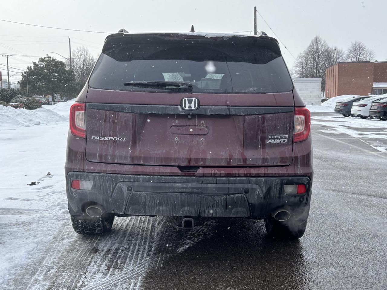 2019 Honda Passport Touring AWD   LEATHER } SUNROOF   APPLE CARPLAY Photo