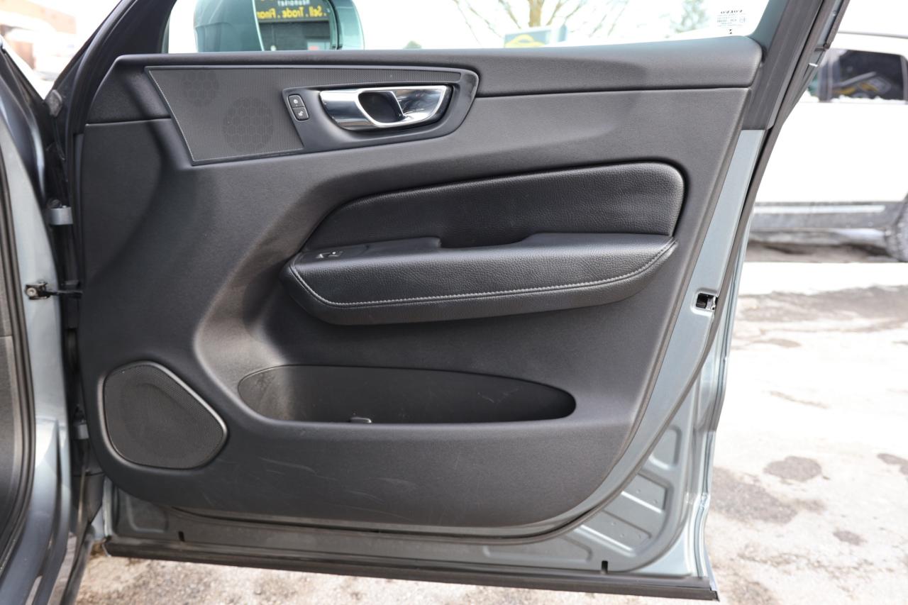 2019 Volvo XC60 T6-360CAM/AWD/360CAM/ADAPT CRUISE/PANOROOF/BLIS/P Photo