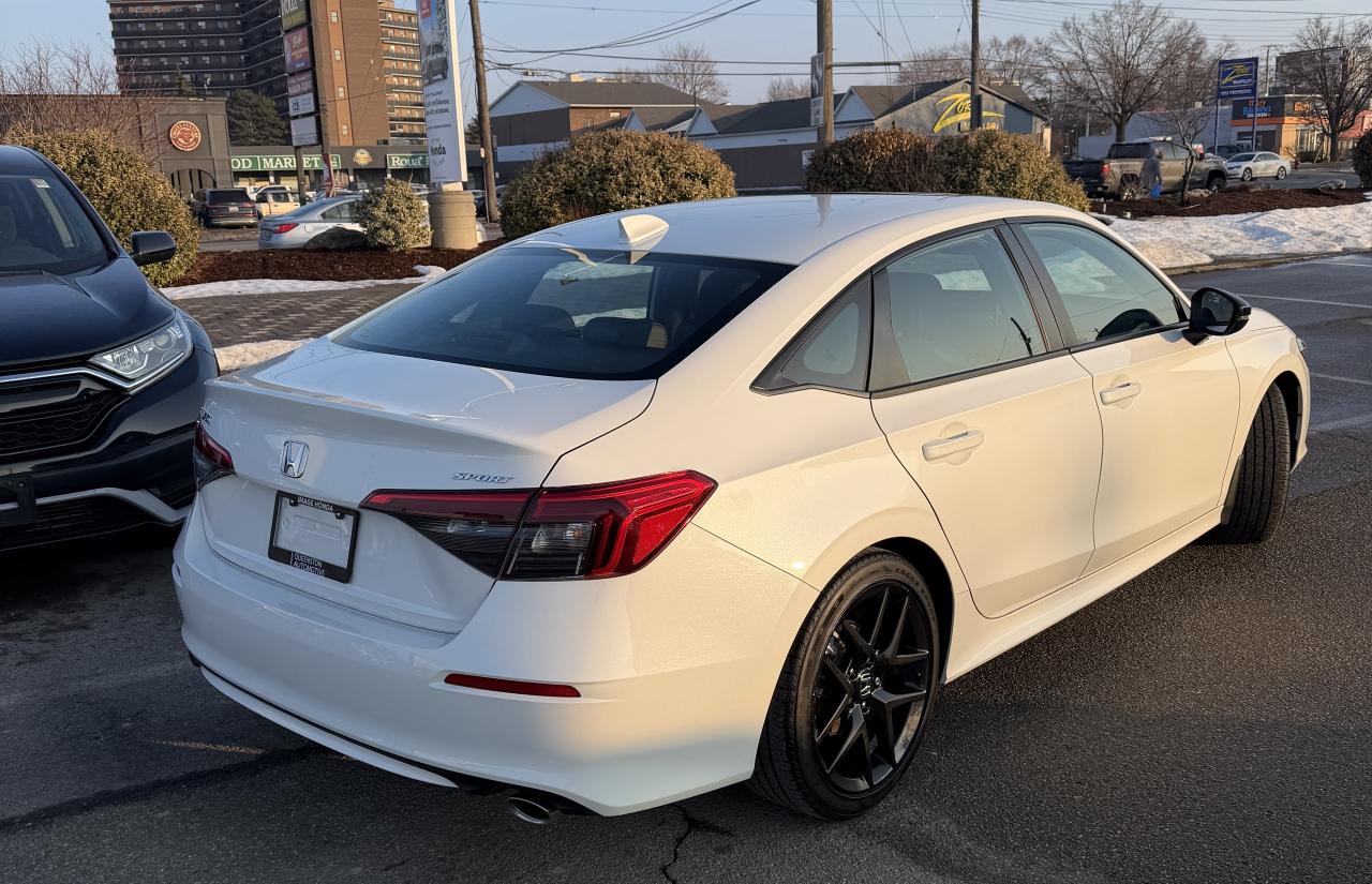 2024 Honda Civic Sedan Sport CVT   SUNROOF   NO CLAIMS   ONE OWNER Photo2