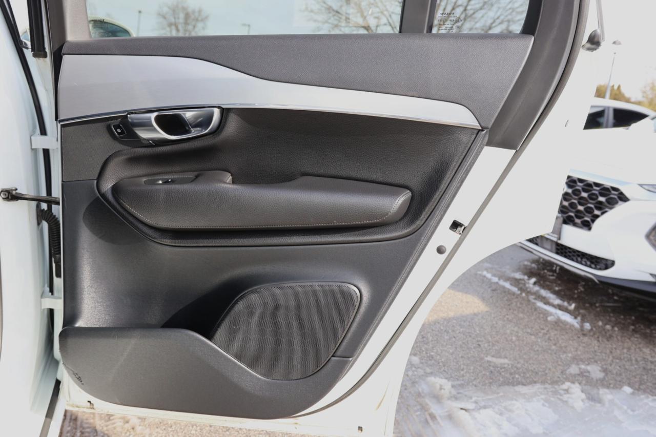 2017 Volvo XC90 T5-MOMENTUM-AWD/POLESTAR/NAV/PANO ROOF/BLIS/P SENS Photo