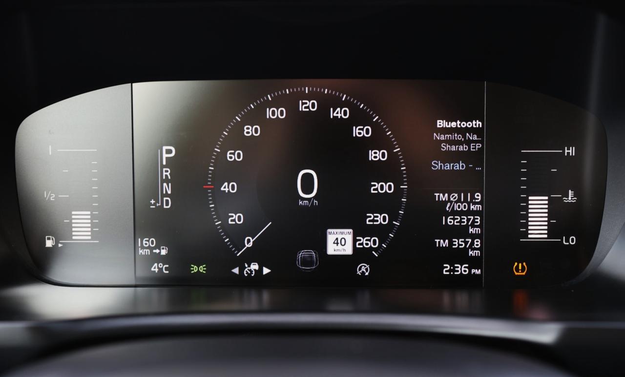 2017 Volvo XC90 T5-MOMENTUM-AWD/POLESTAR/NAV/PANO ROOF/BLIS/P SENS Photo