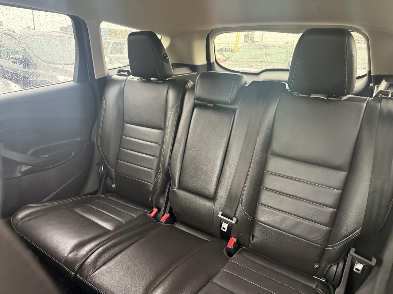 2014 Ford Escape *** 3 YEAR WARRANTY INCLUDED *** Photo