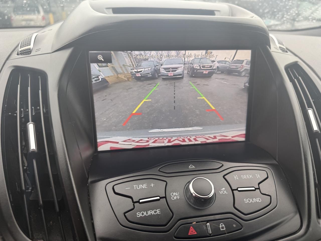 2014 Ford Escape *** 3 YEAR WARRANTY INCLUDED *** Photo